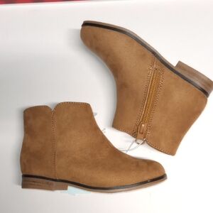 Cat & Jack Tan Ankle Boots with Side Zipper